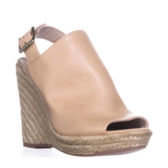 Steve Madden Corizon Wedge Pumps, size 9 - Picture 1 of 4